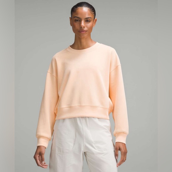 Lululemon Softstreme Cropped Crew in Summer Glow - Picture 1 of 5